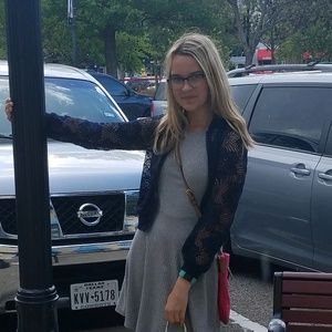 Meet your Posher, Riley